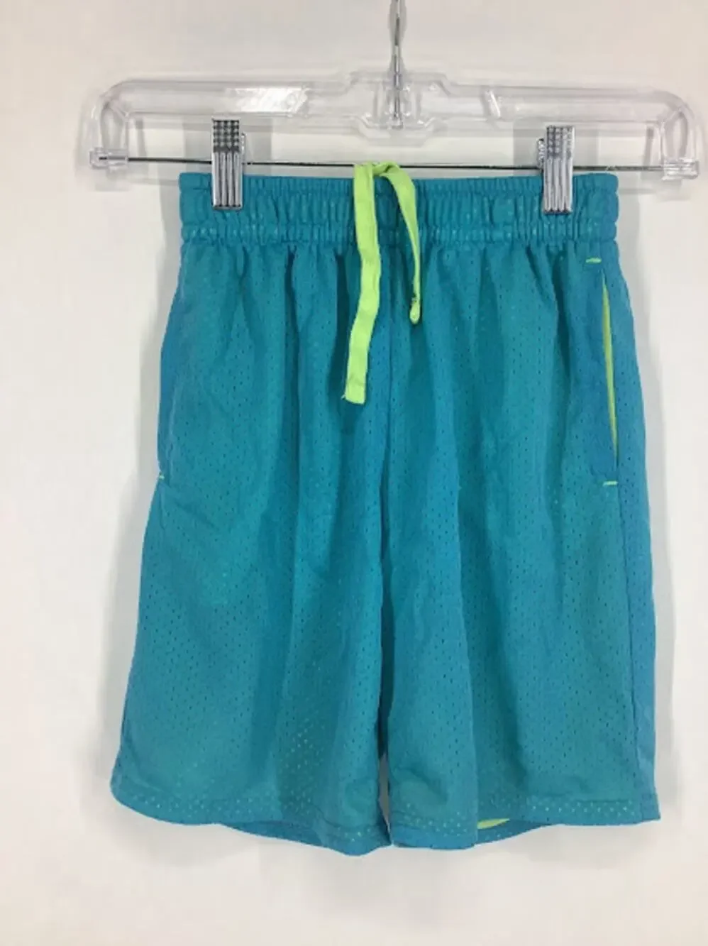 Old Navy Athletic Works Blue Green Athletic Mesh Basketball Short Size Medium 8